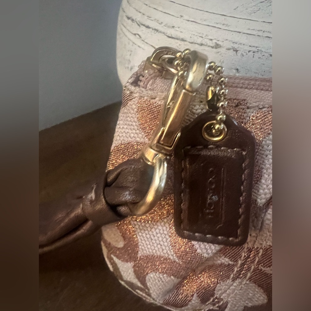 Coach Op Art Metallic Wristlet - Picture 5 of 9